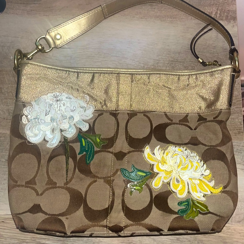 Limited edition gently used Coach Purse